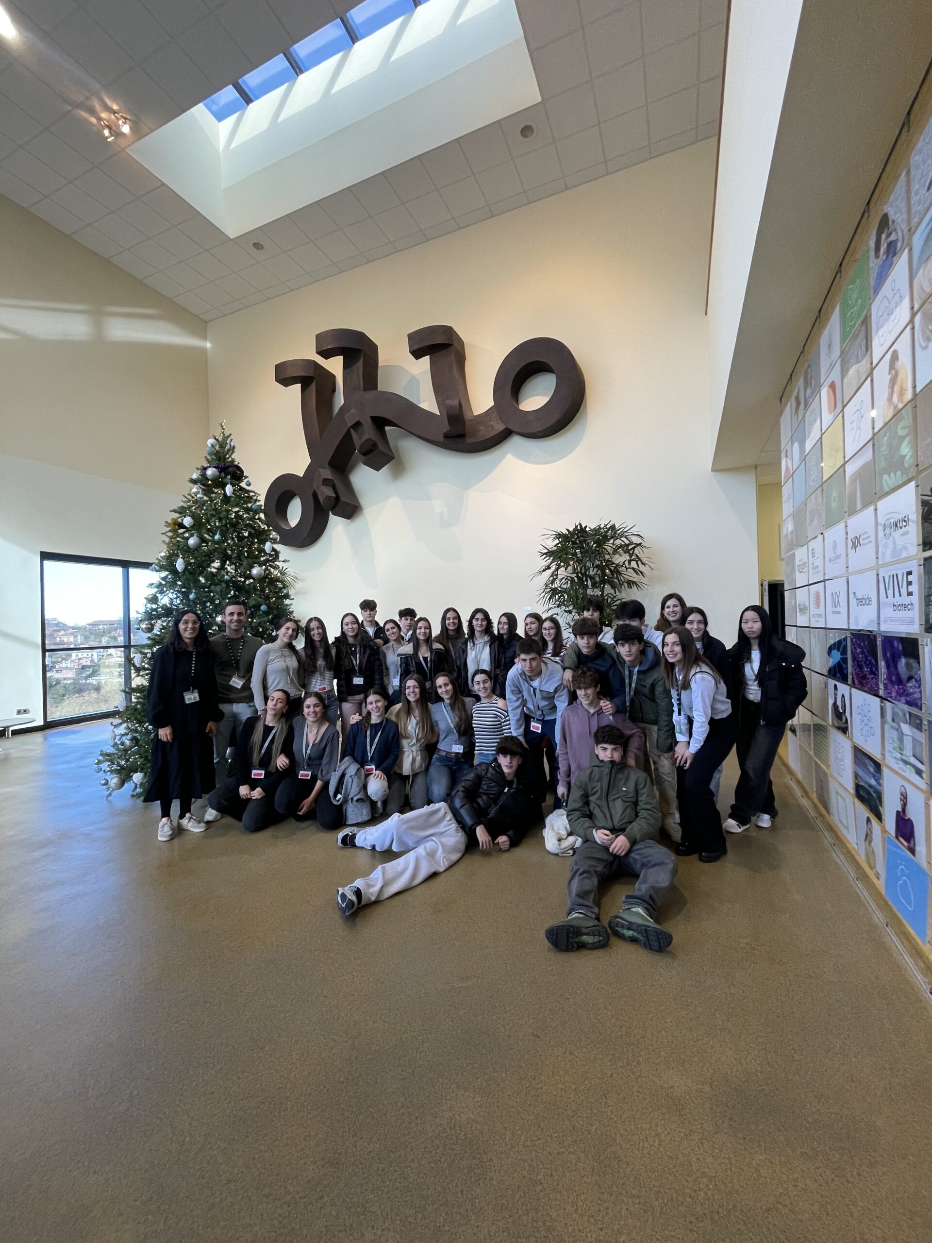 VIVEbiotech welcomes students as part of Industria Eguna