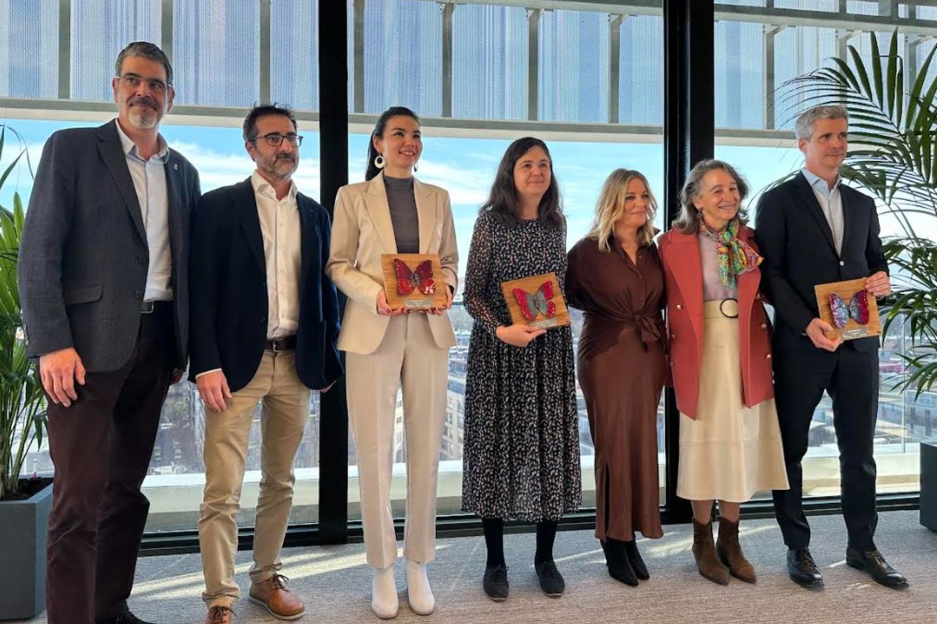 VIVEbiotech receives the EmakumeEkinn award for promoting innovation and female talent